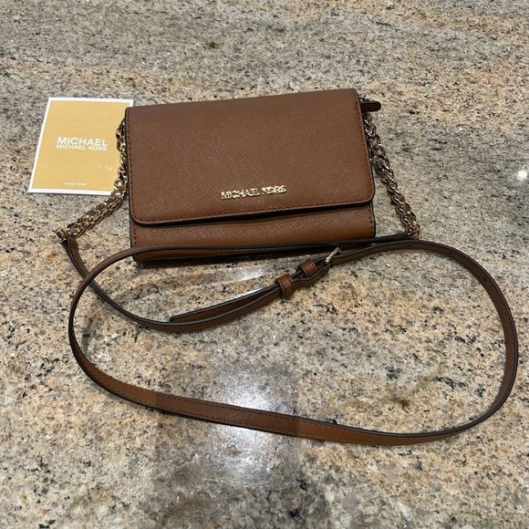 Michael Kors Bags Michael Kors Brown Crossbody Wallet No Flaws